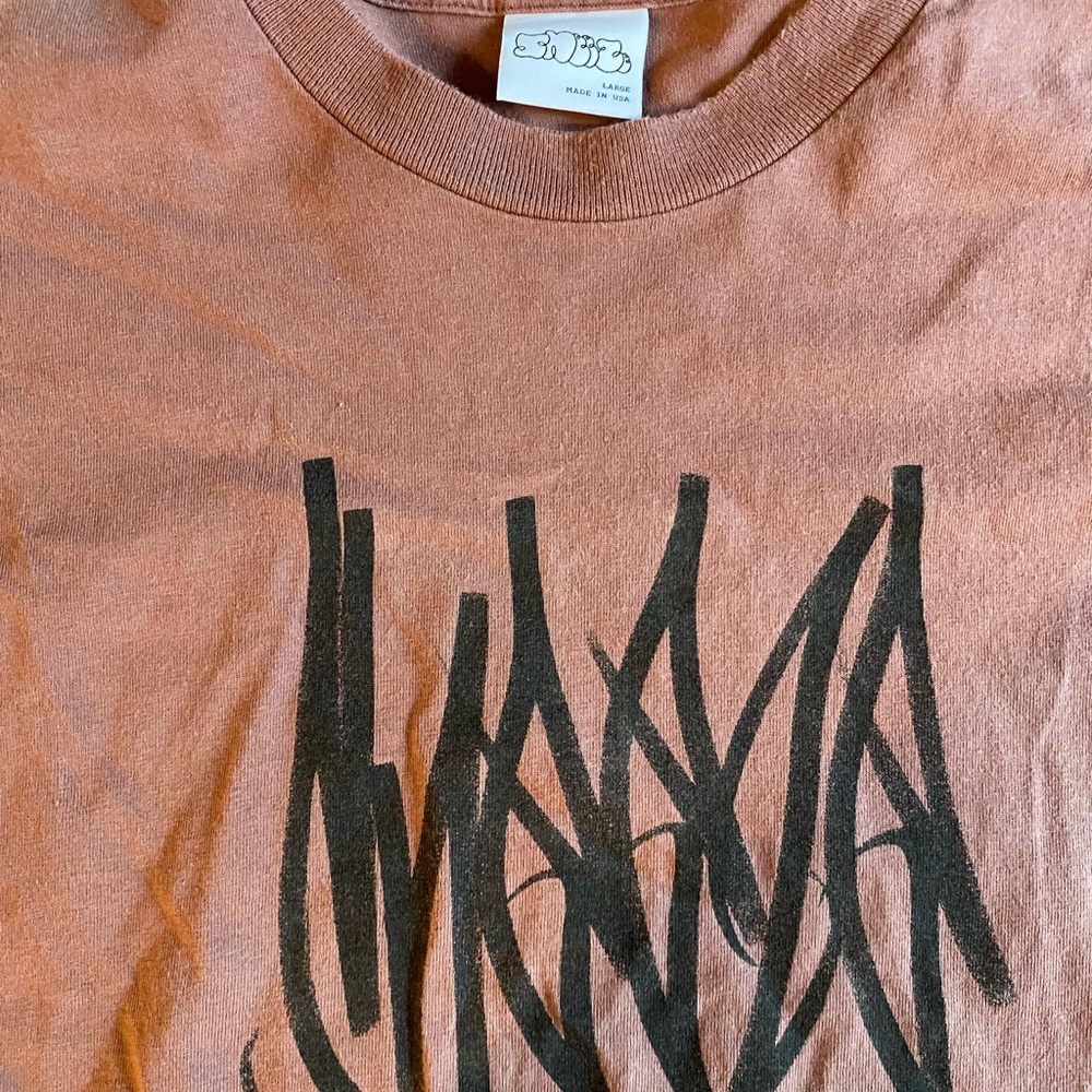 Sneeze magazine shirt large supreme irak Kaws palace Bape Futura 2000 - Picture 2 of 2